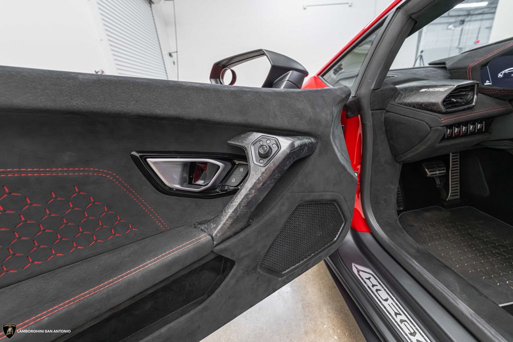 2018 Lamborghini Huracan Performante - Photo 33