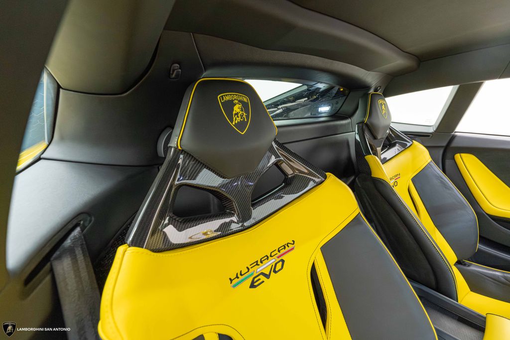 2020 Lamborghini Huracan EVO - Photo 26