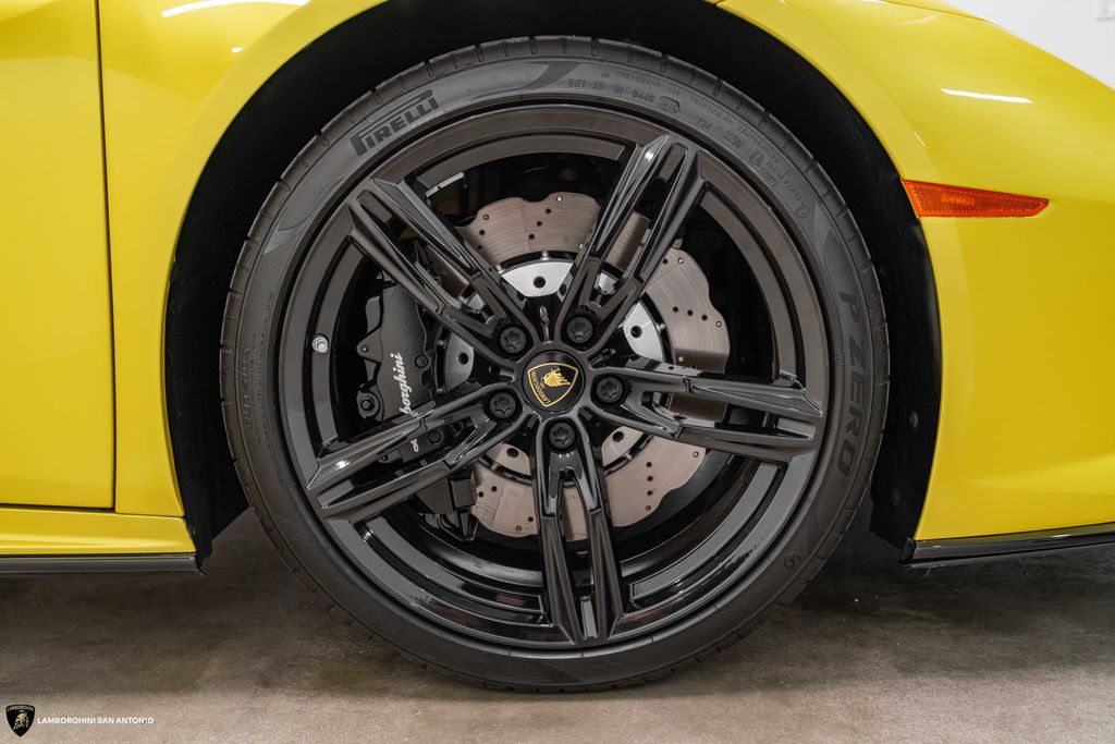 2020 Lamborghini Huracan EVO - Photo 9
