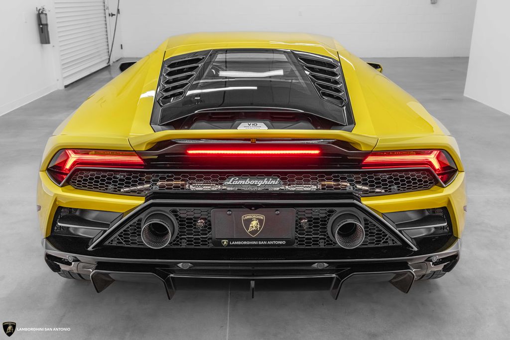 2020 Lamborghini Huracan EVO - Photo 16