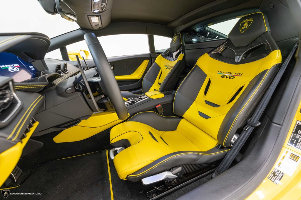 2020 Lamborghini Huracan EVO - Photo 24