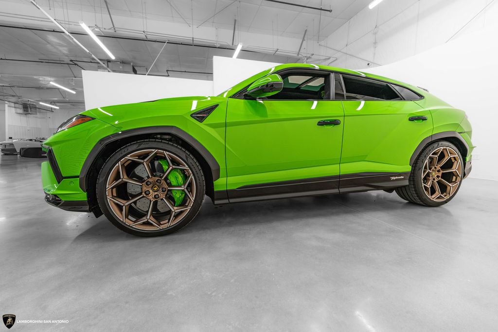 2024 Lamborghini Urus Performante - Photo 10