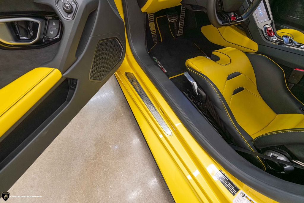 2020 Lamborghini Huracan EVO - Photo 30