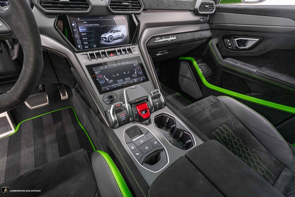 2024 Lamborghini Urus Performante - Photo 41