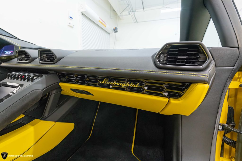 2020 Lamborghini Huracan EVO - Photo 42