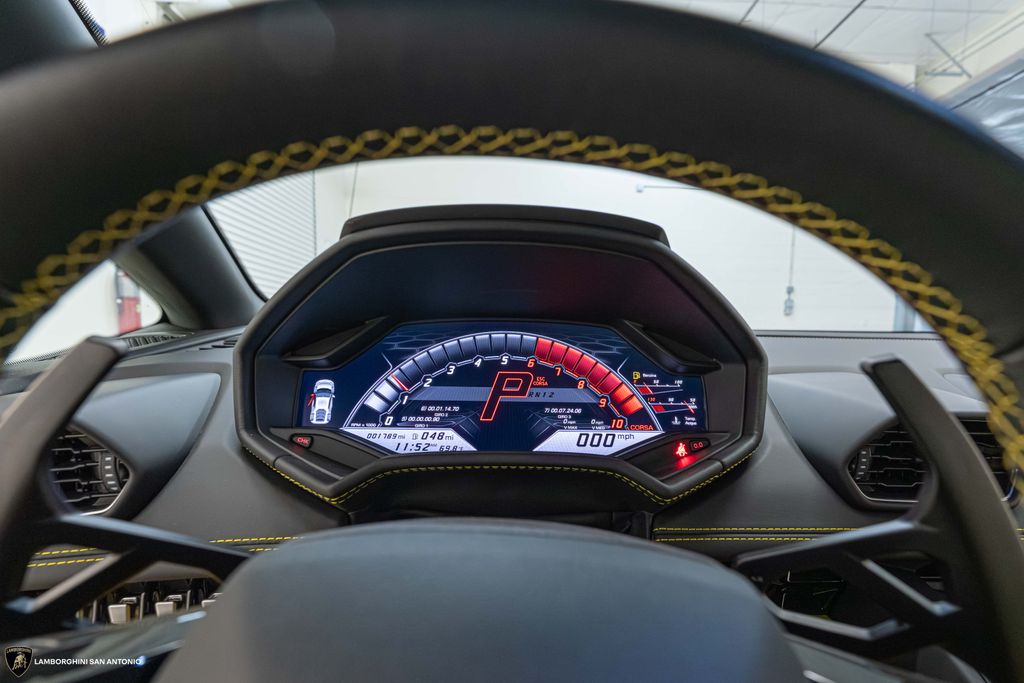 2020 Lamborghini Huracan EVO - Photo 35