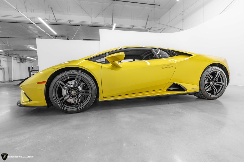 2020 Lamborghini Huracan EVO - Photo 23