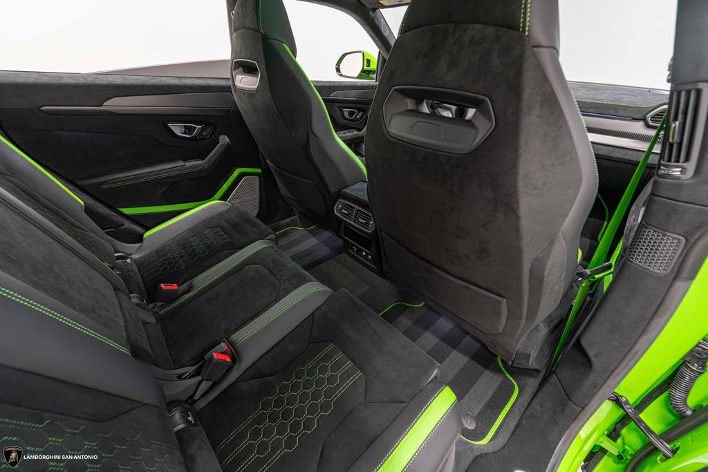 2024 Lamborghini Urus Performante - Photo 27