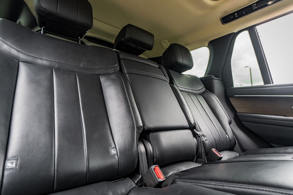 2023 Land Rover Range Rover SE - Photo 42