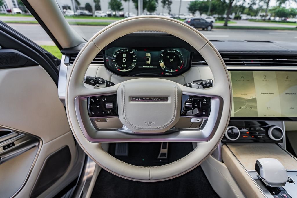 2023 Land Rover Range Rover SV - Photo 22