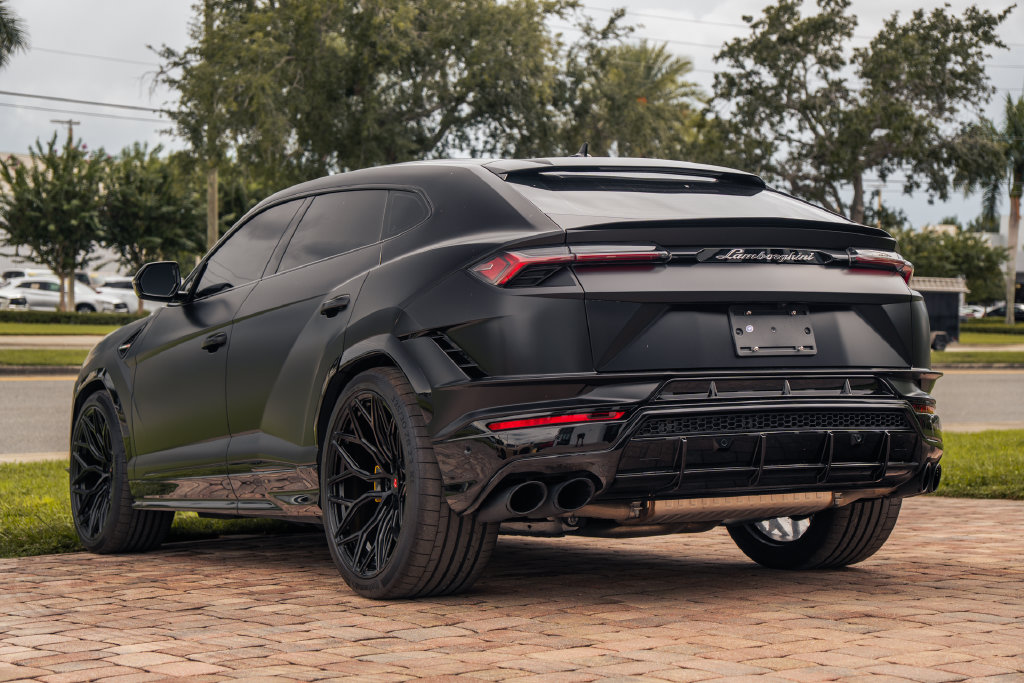Used 2023 Lamborghini Urus S SUV