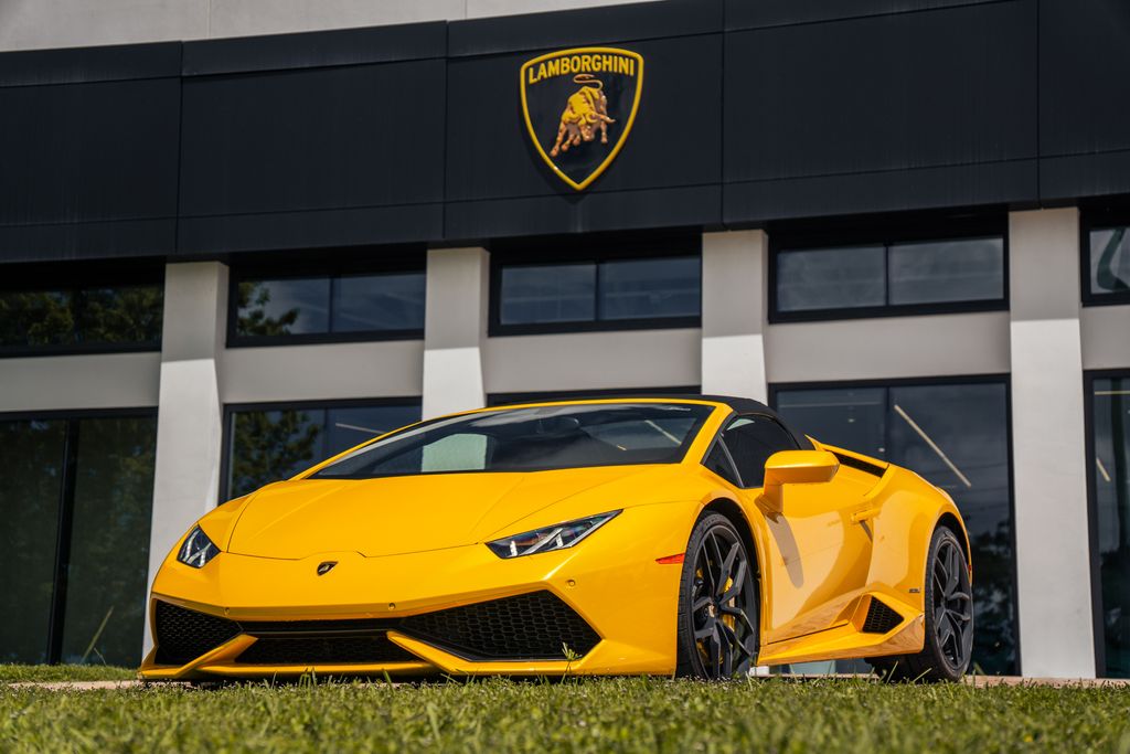 2016 Lamborghini Huracan LP610-4 Coupe