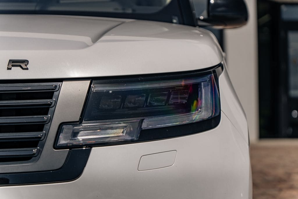 2023 Land Rover Range Rover SV - Photo 10