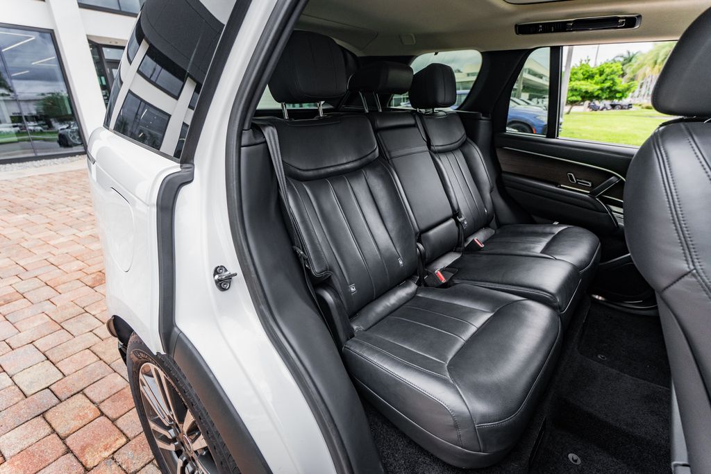 2023 Land Rover Range Rover SE - Photo 40