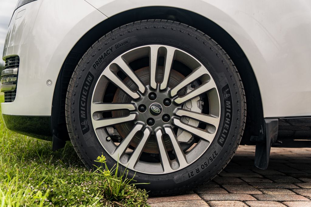 2023 Land Rover Range Rover SE - Photo 15