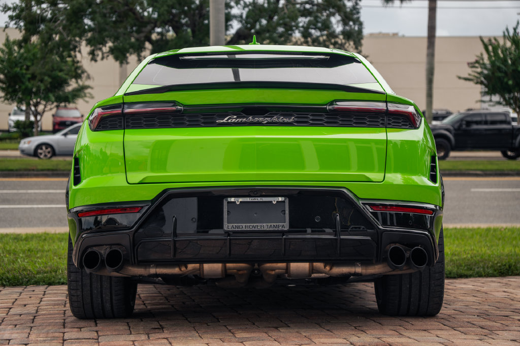 Used 2025 Lamborghini Urus SE SUV