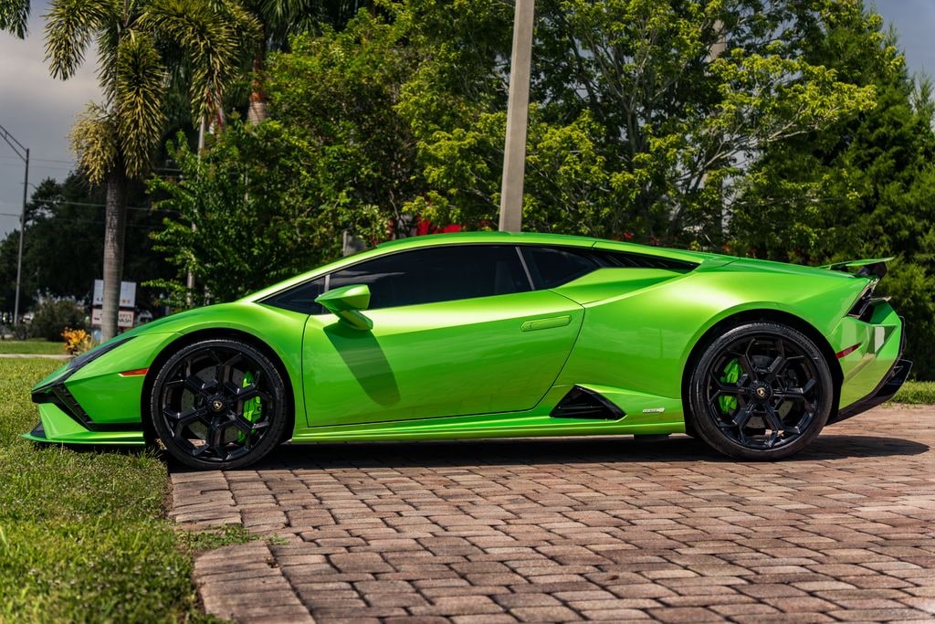 Used 2024 Lamborghini Huracan Tecnica Base Coupe
