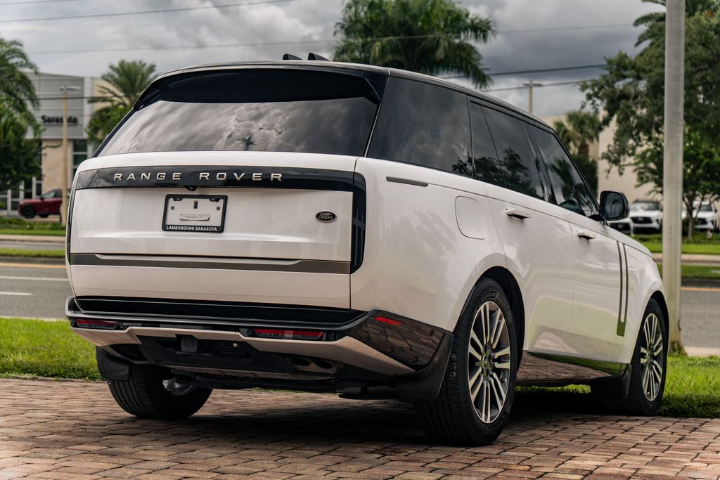 2023 Land Rover Range Rover SE - Photo 5