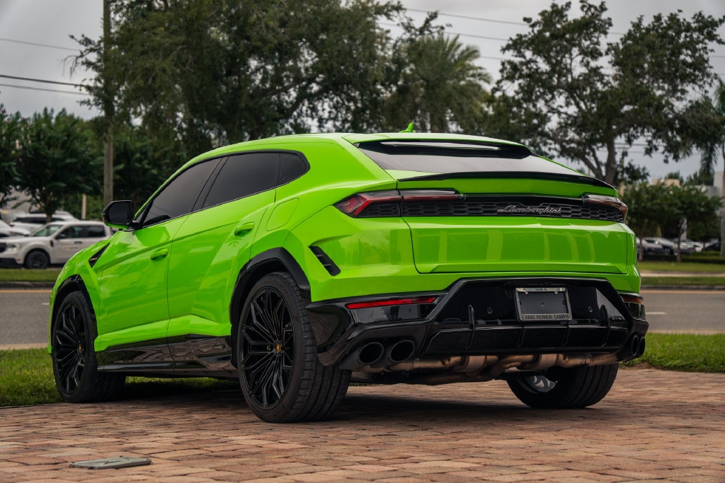 Used 2025 Lamborghini Urus SE SUV