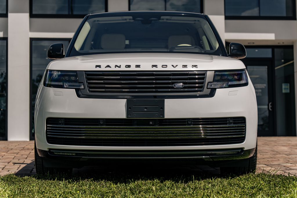 2023 Land Rover Range Rover SV - Photo 8