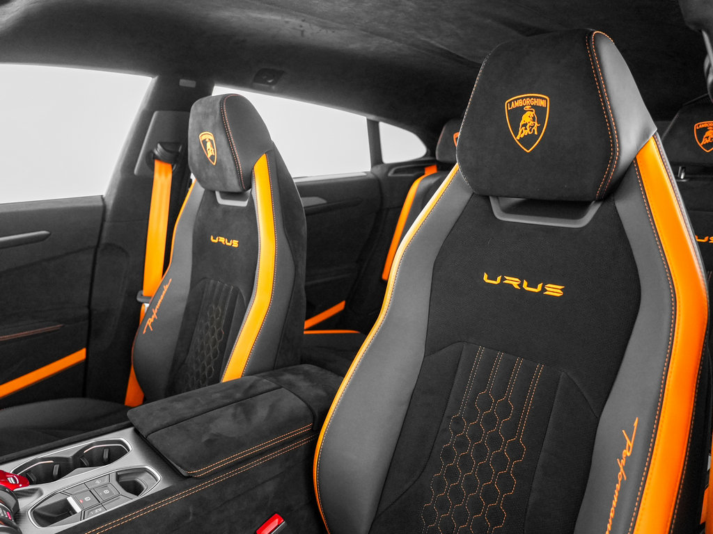 2024 Lamborghini Urus Performante - Photo 17