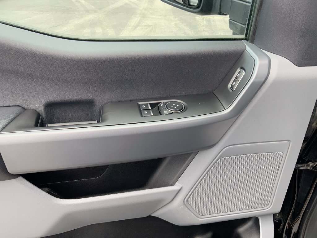 2024 Ford F-350 Super Duty XL - Photo 15