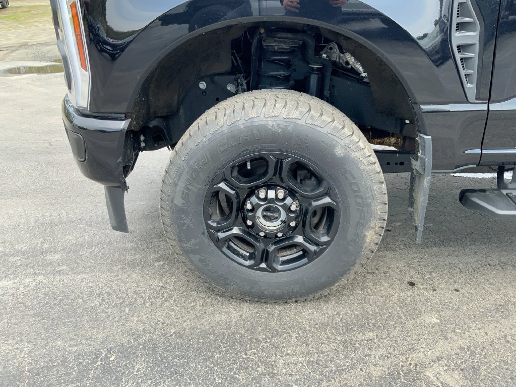 2024 Ford F-350 Super Duty XL - Photo 12