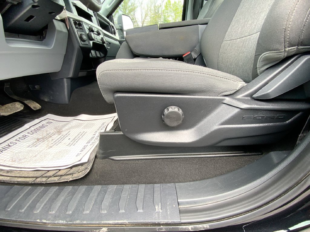 2024 Ford F-350 Super Duty XL - Photo 14