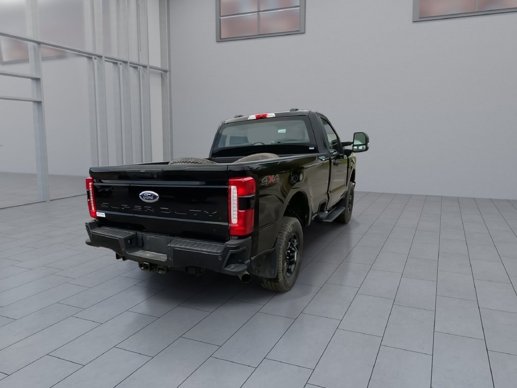 2024 Ford F-350 Super Duty XL - Photo 11