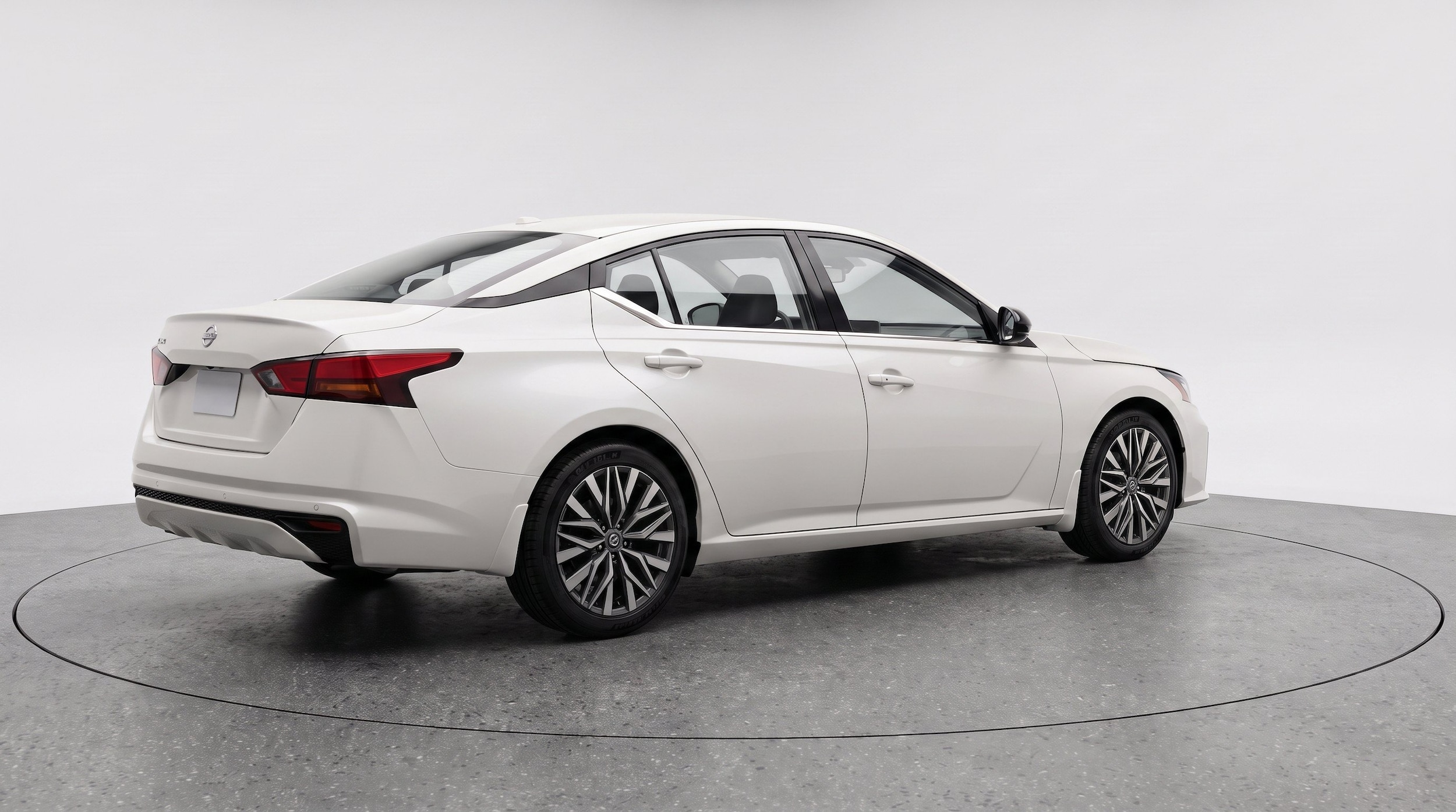 Thumbnail: 2025 Nissan Altima - 9