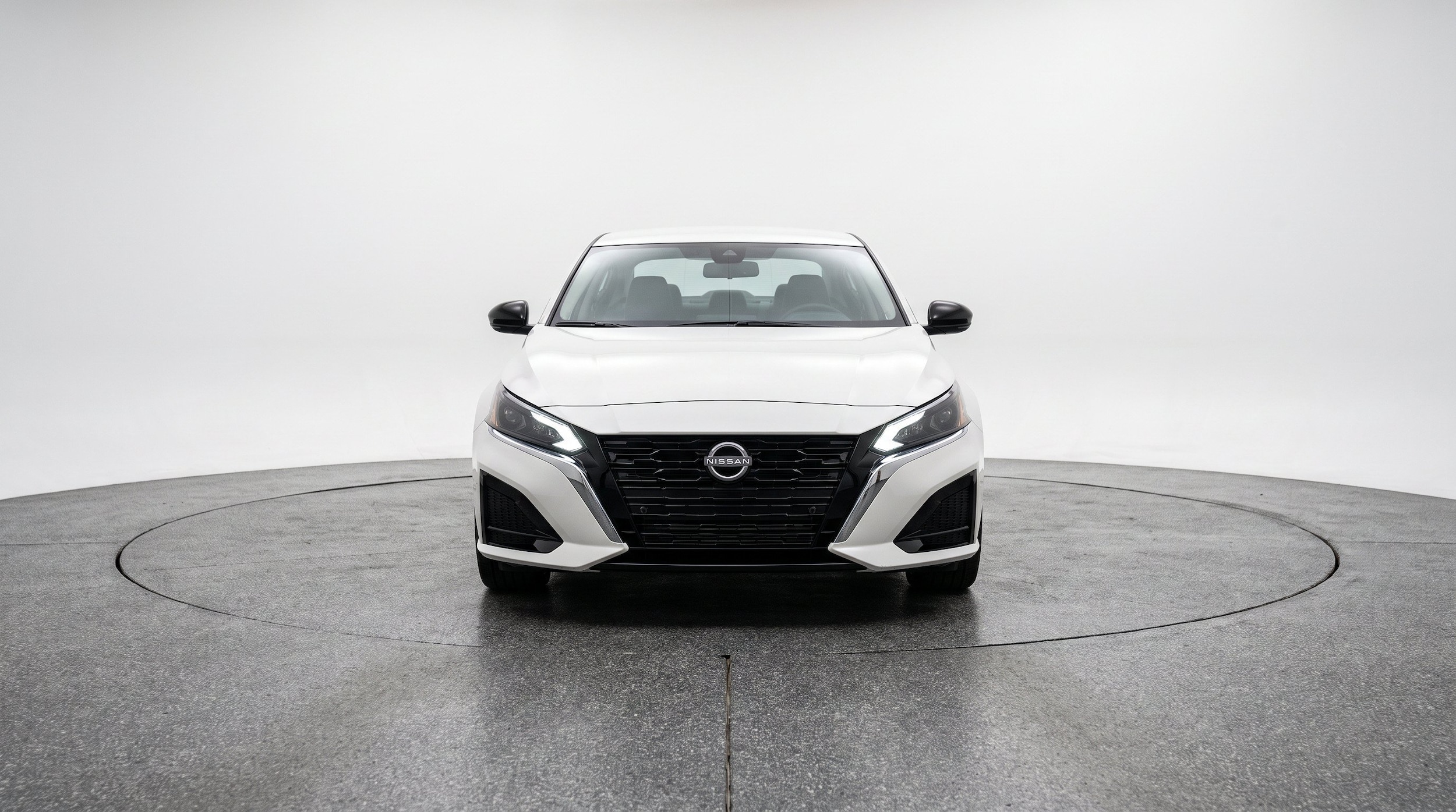 Thumbnail: 2025 Nissan Altima - 2