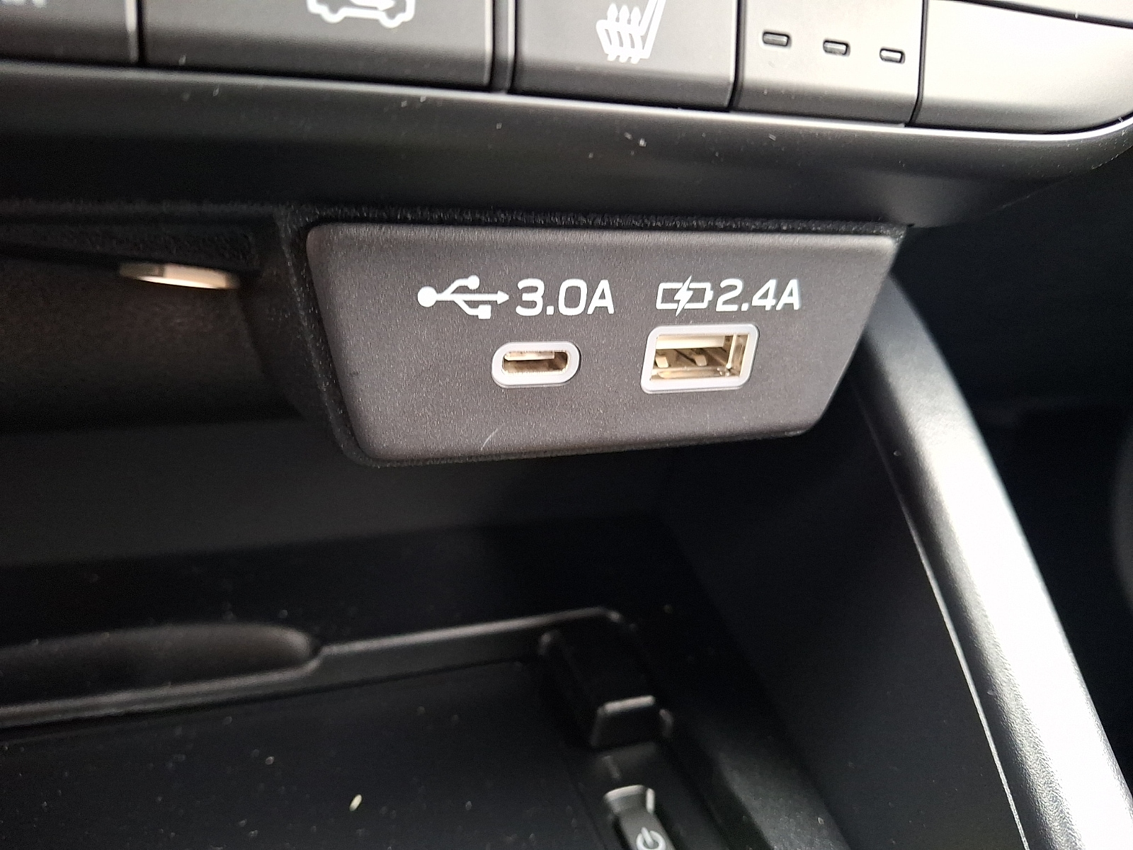 2026 Subaru Outback Limited - Photo 16