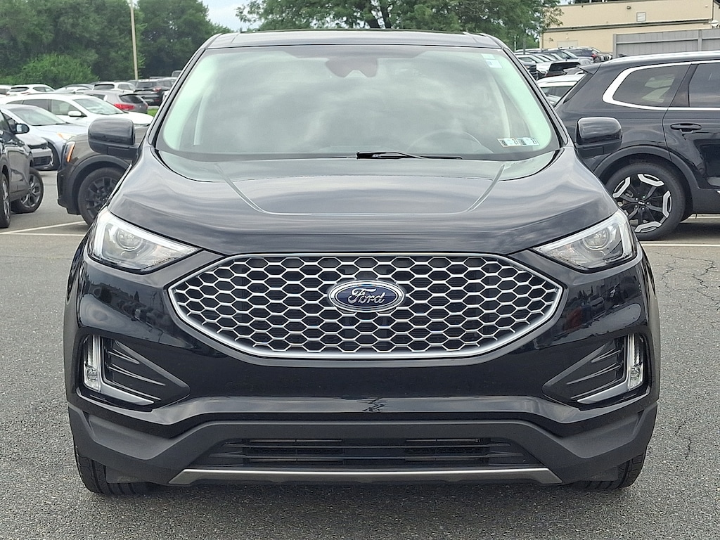 Used 2024 Ford Edge SEL Sport Utility