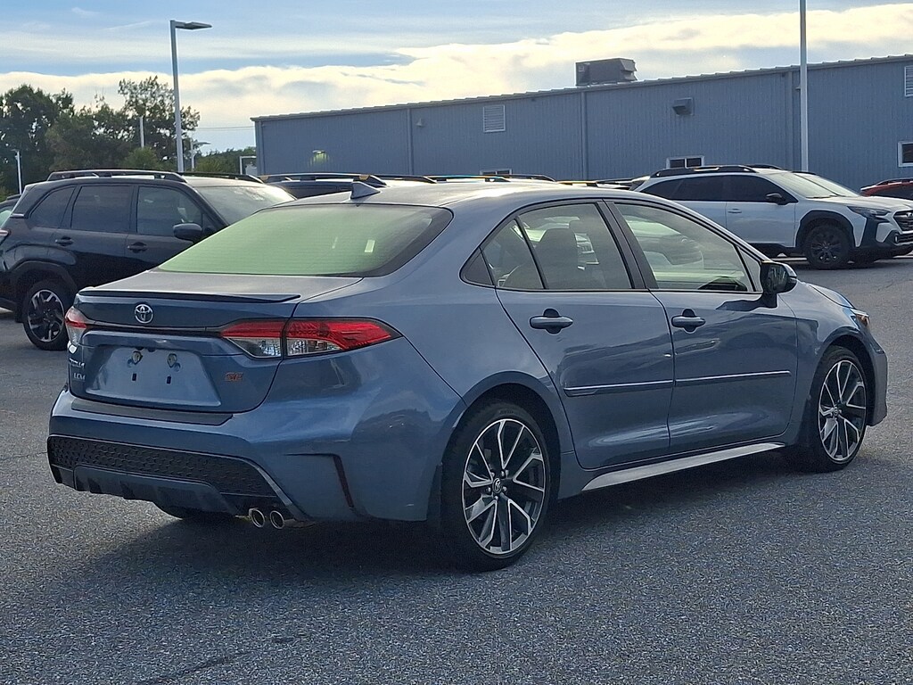Used 2021 Toyota Corolla SE Sedan