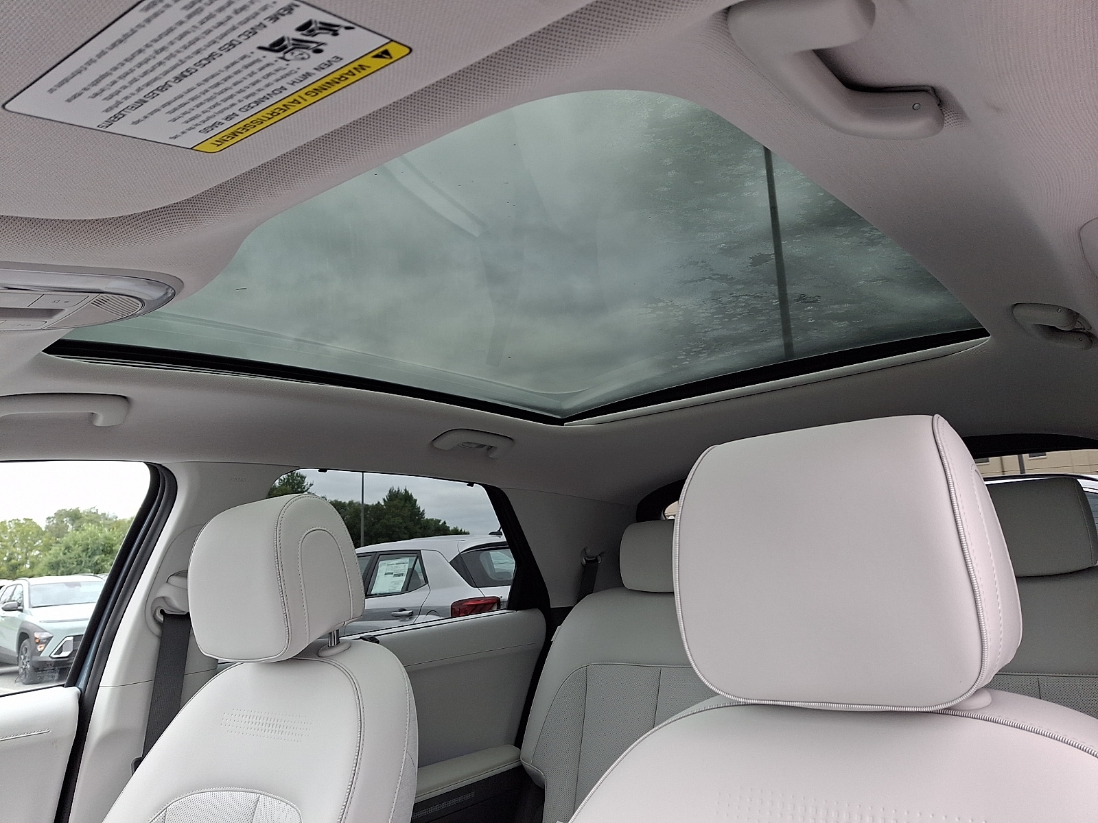 2024 Hyundai IONIQ 5 Limited - Photo 15