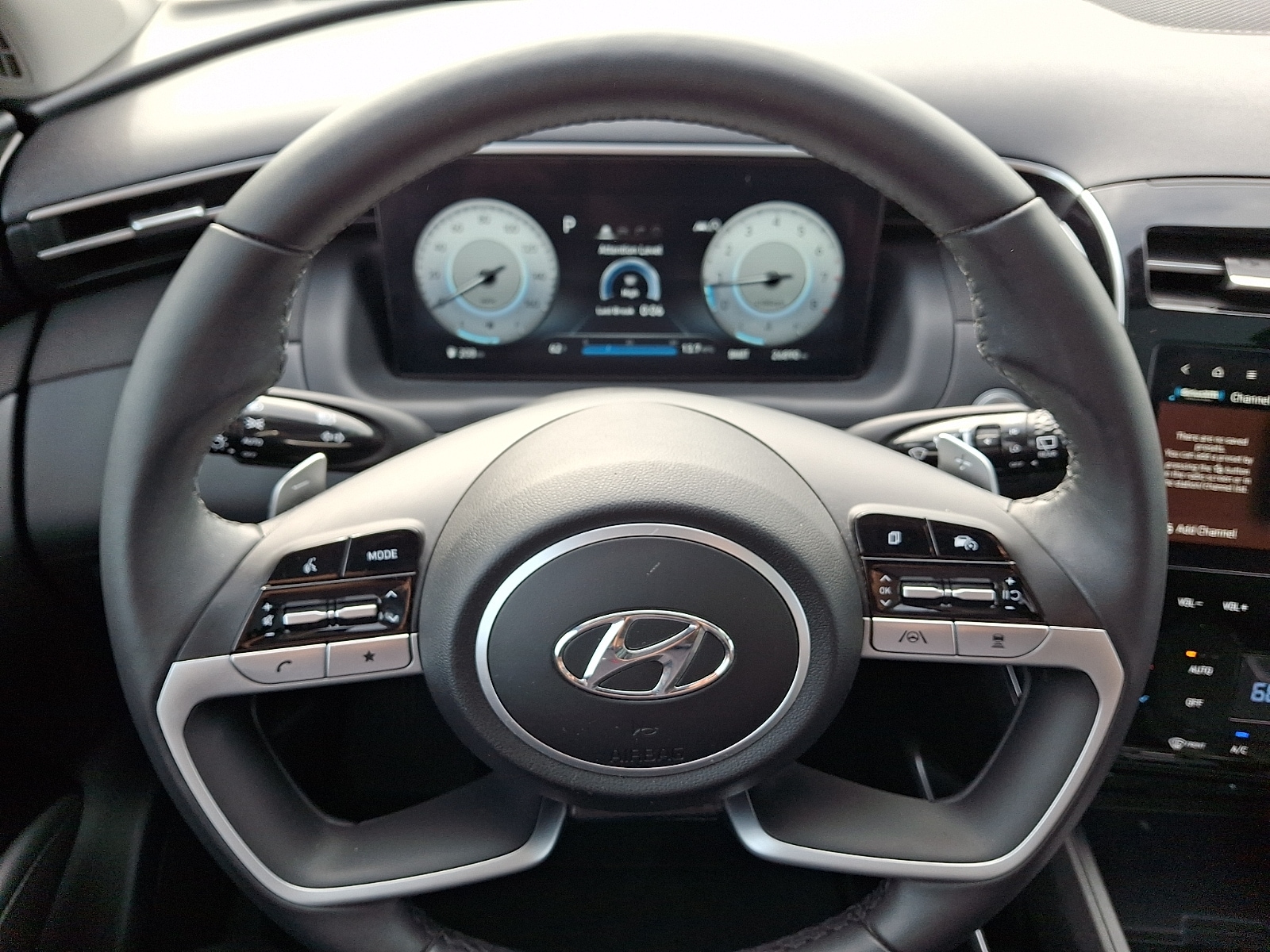 2023 Hyundai Tucson Limited - Photo 21
