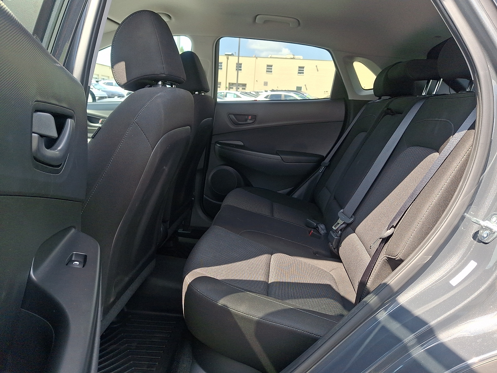 2023 Hyundai Kona SEL - Photo 11