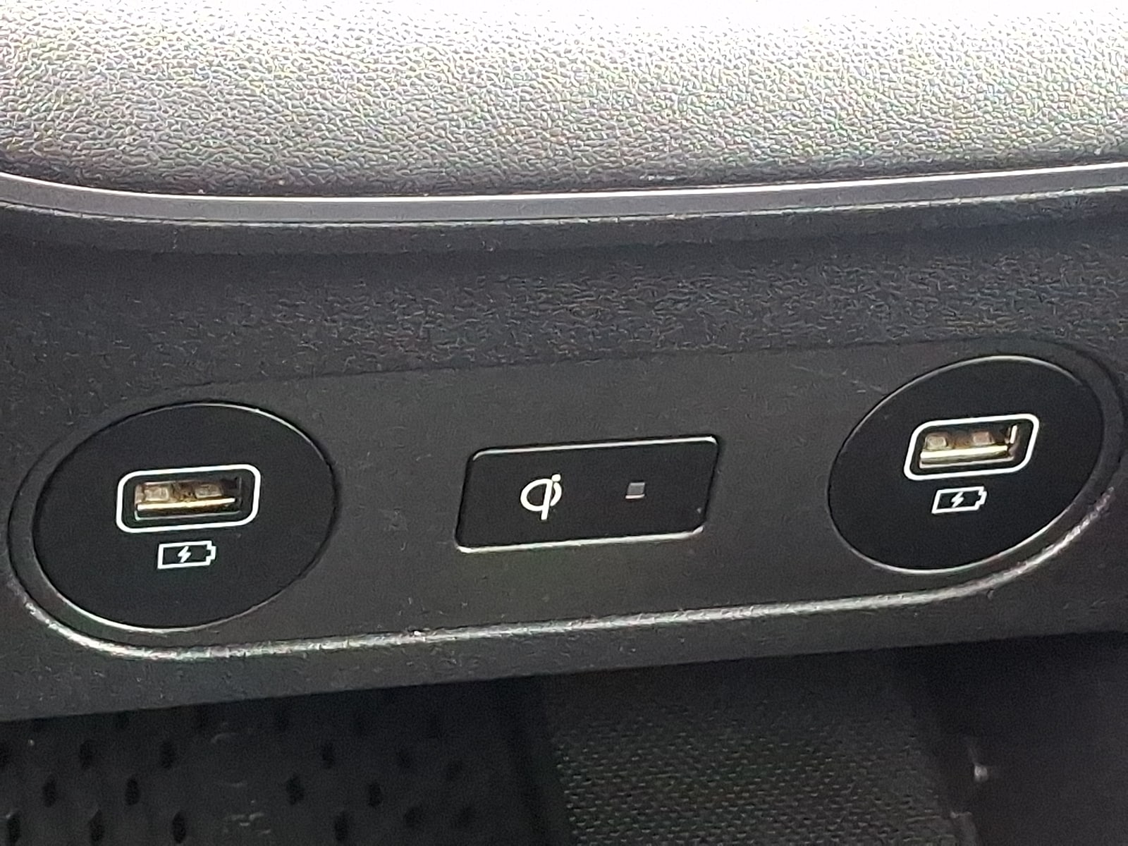 2023 Hyundai IONIQ 5 Limited - Photo 26