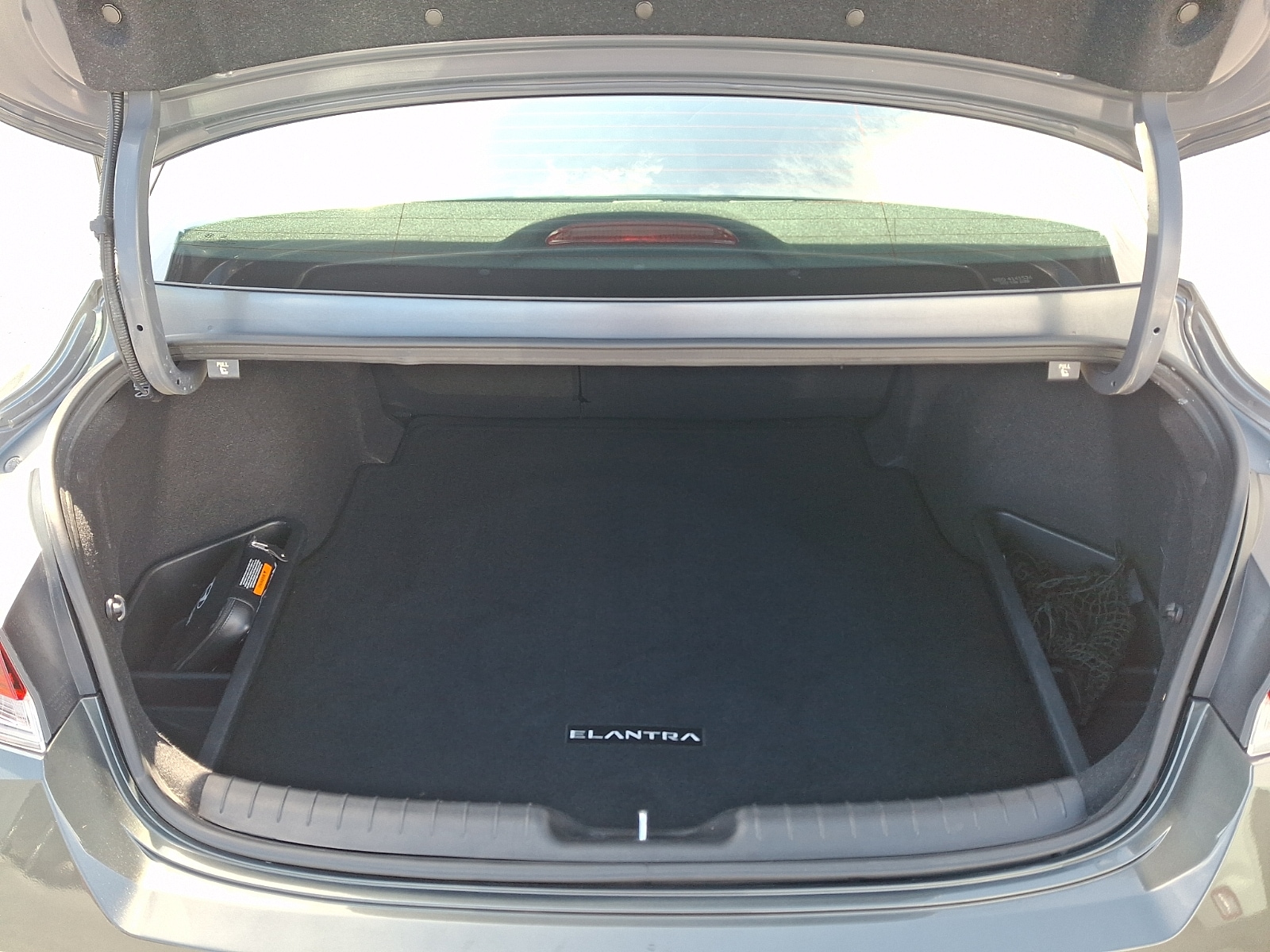 2024 Hyundai Elantra SEL - Photo 31