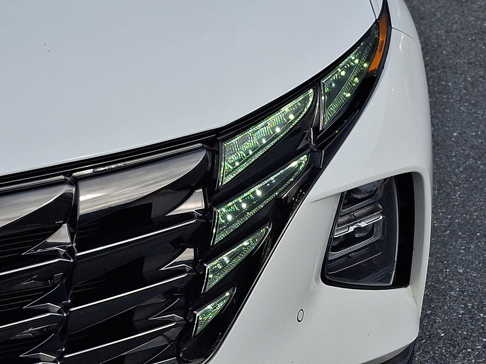 2023 Hyundai Tucson Limited - Photo 10