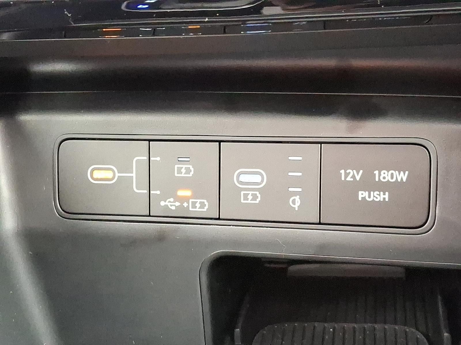 2026 Hyundai Santa Cruz Limited - Photo 17