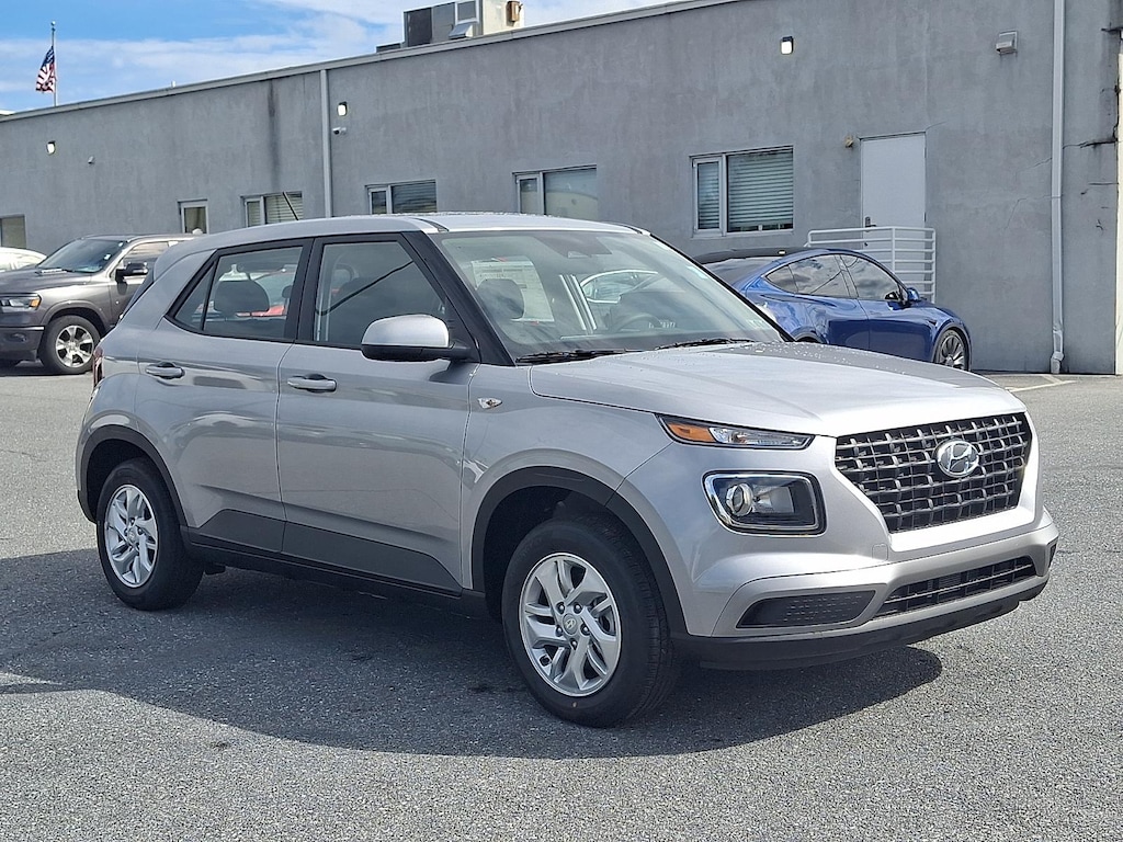 New 2026 Hyundai Venue SE SUV