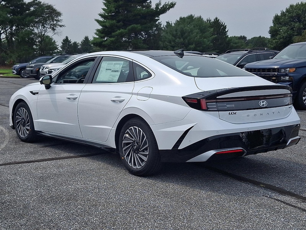 New 2026 Hyundai Sonata Hybrid Limited Sedan