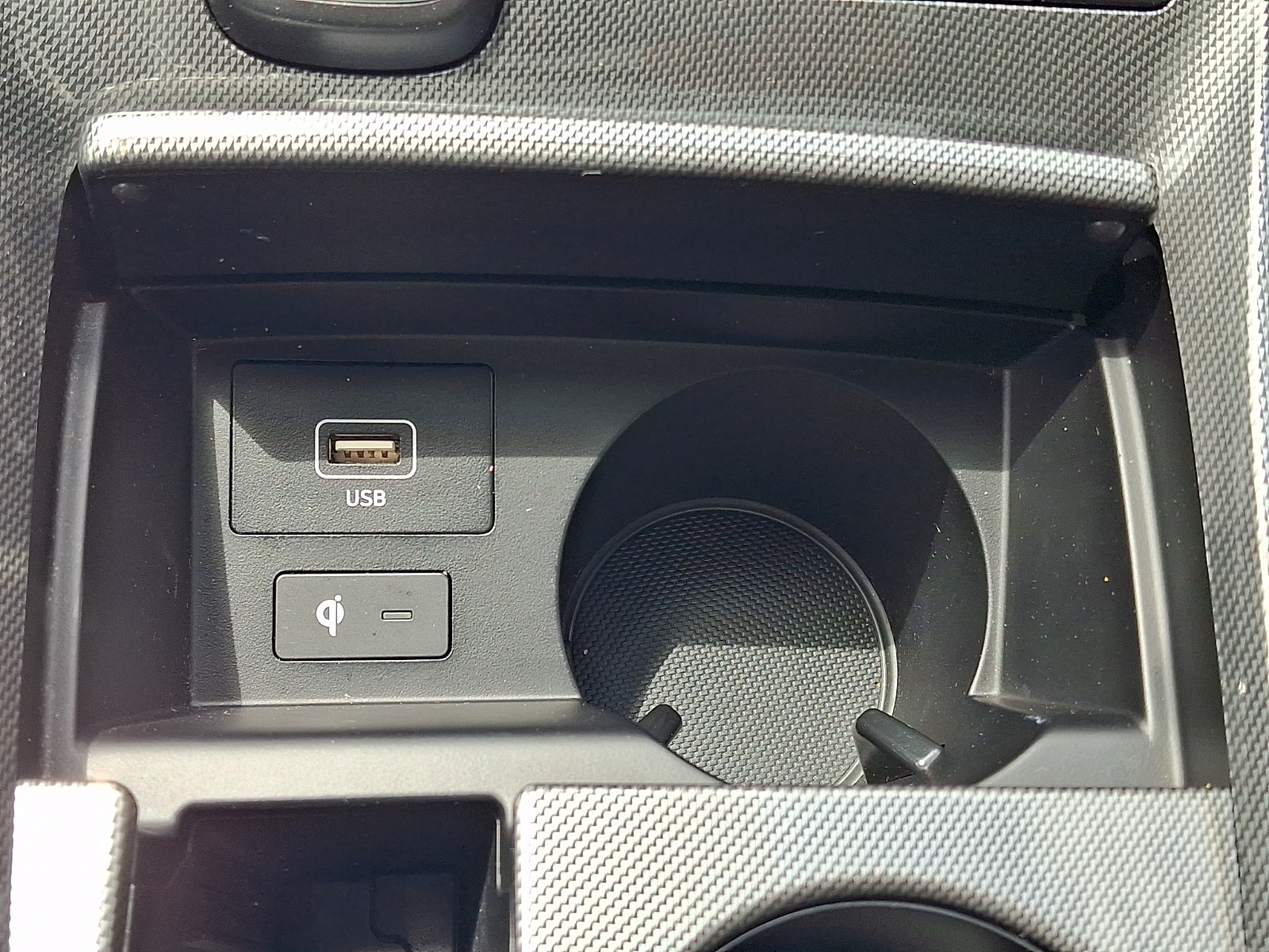 2023 Hyundai Santa Fe Limited HEV - Photo 25