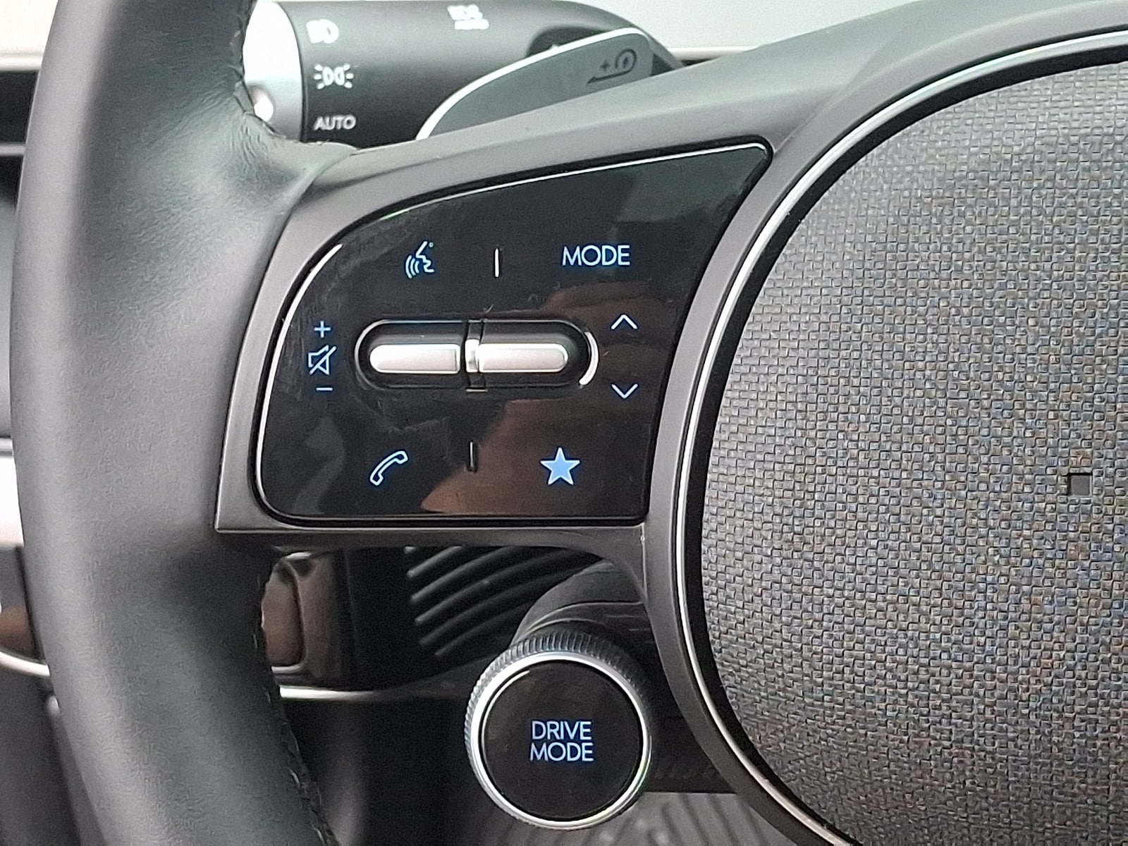 2023 Hyundai IONIQ 5 Limited - Photo 23