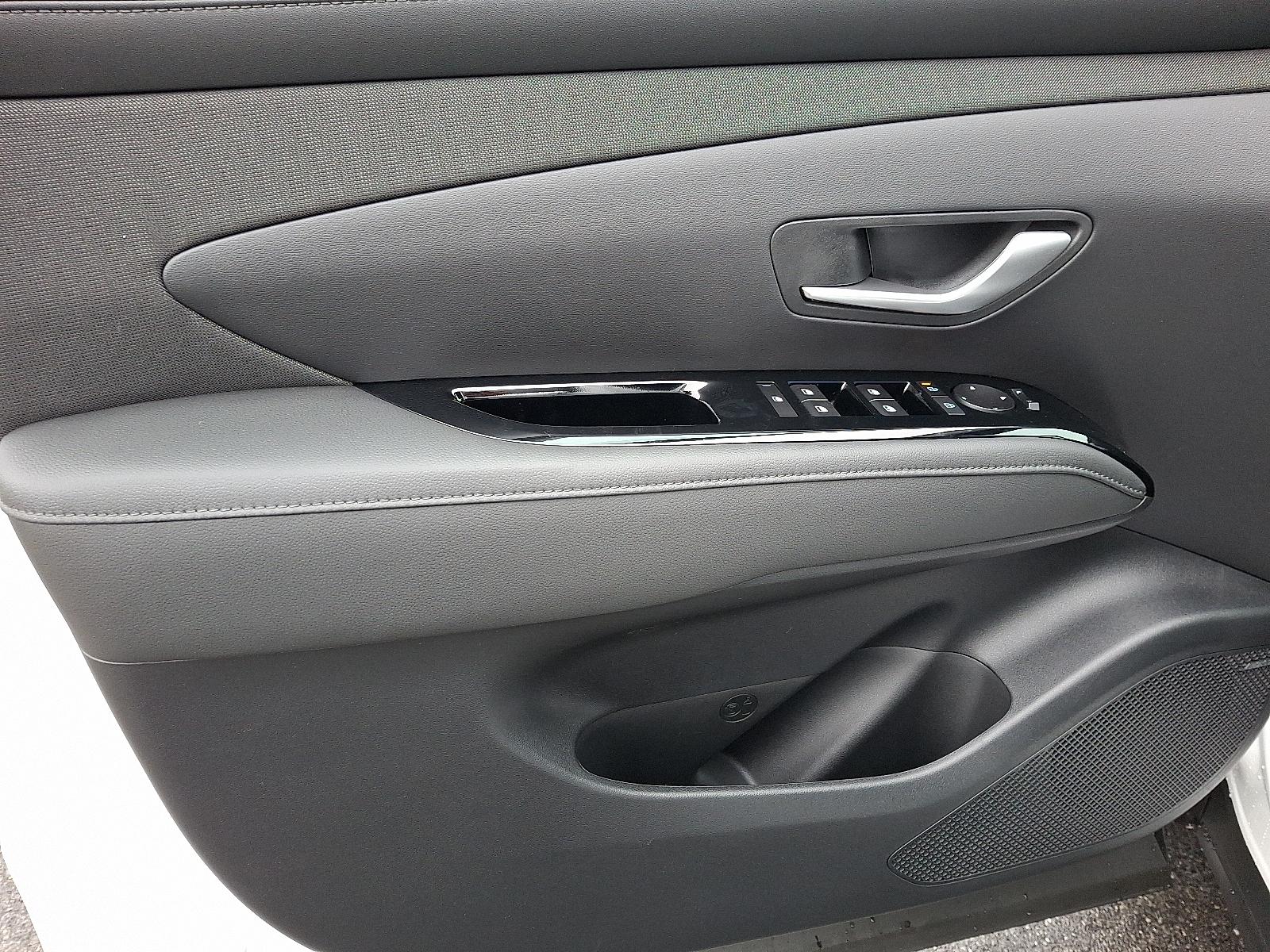2026 Hyundai Santa Cruz Limited - Photo 8