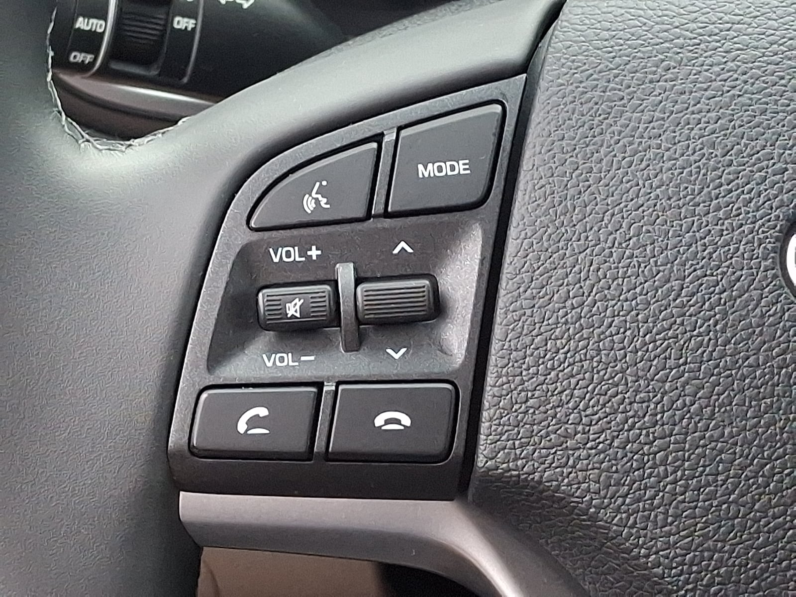 2021 Hyundai Tucson Limited - Photo 21