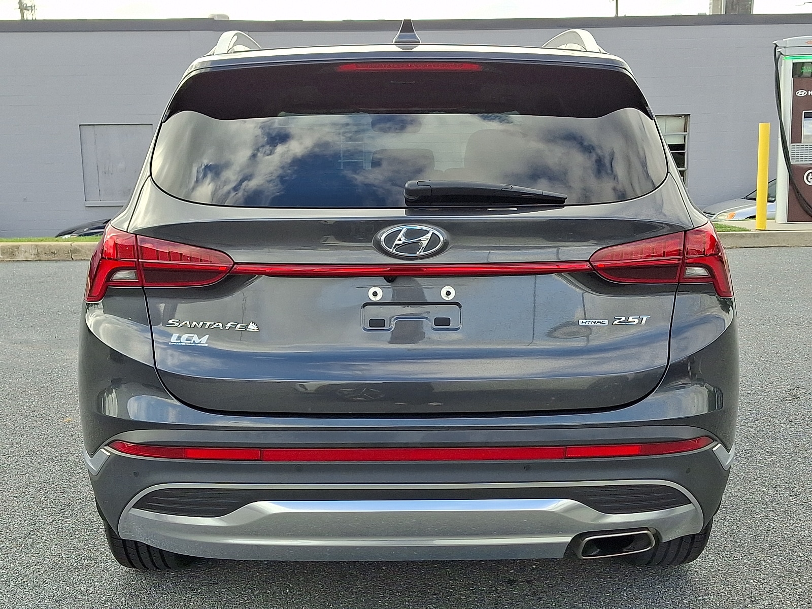 2023 Hyundai Santa Fe Limited - Photo 6