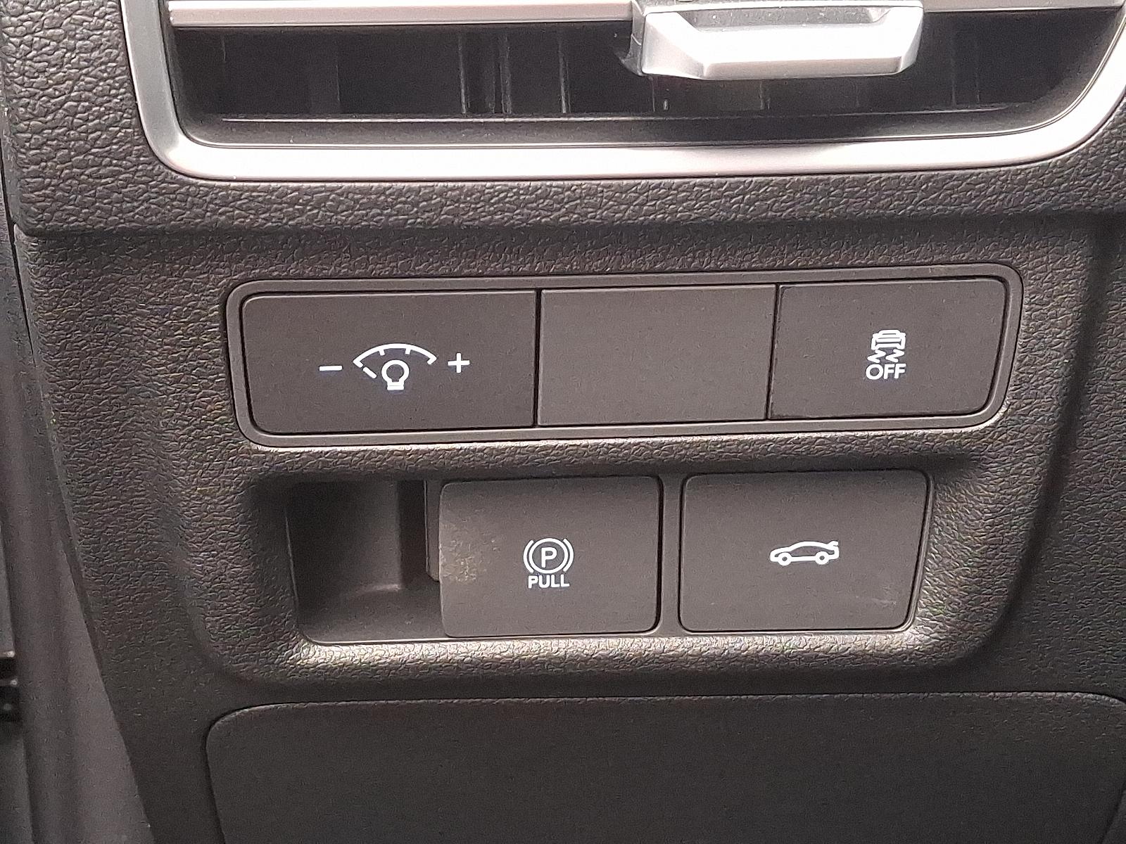 2026 Hyundai Sonata SEL - Photo 16