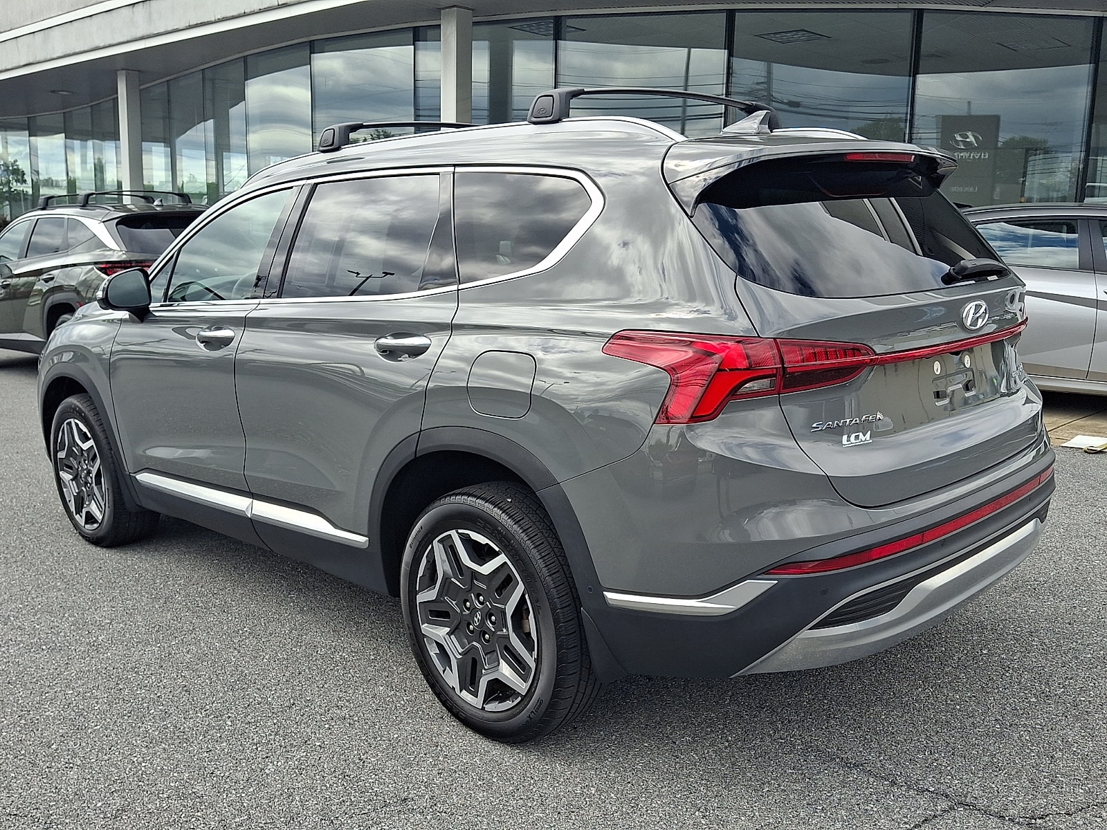 2023 Hyundai Santa Fe Limited HEV - Photo 7